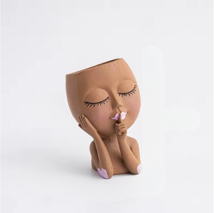 Macetero Encantador – Decoración Creativa para Plantas